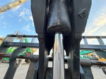 Hydraulique with Vérin d'inclinaison du chargeur