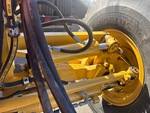 Hydraulics with Wheel Lean Cylinders