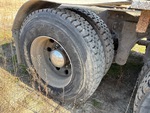 4 Underbody - Truck with Right Rear Drive Tires