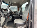 4 Transmision with Seats/armrests