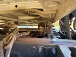 4 Underbody - Truck with Cab Suspension Air Bags