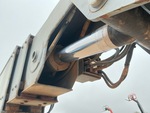 Hydraulics with Basket Tilt Cylinder