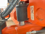 Hydraulics with Frame Leveling Cylinders