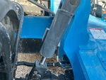 Hydraulics with Frame Leveling Cylinders