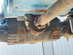 Drivetrain with Front Axle Oscillating Pin