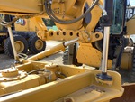 Hydraulics with Blade Lift Cylinders