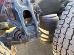 4 Underbody - Truck with