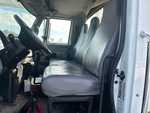 Cab with Seats/armrests