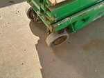 Châssis with Left Front Tire