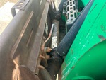 Chassis with Quick Coupler to Arms Pins