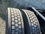 4 Underbody - Truck with Right Rear Drive Tires