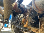4 Underbody - Truck with Essieu avant