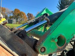Hydraulics with Bucket Tilt Cylinders